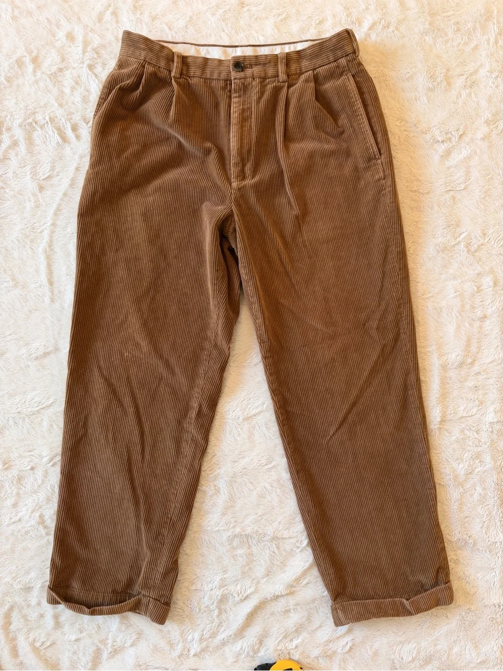 Brooks Brothers 346 Pleated Wide-Wale Corduroy Pants Brown 32x28